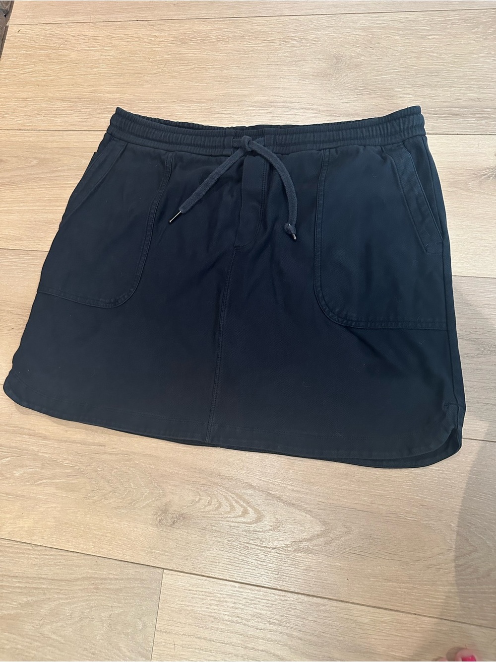 Athleta Women’s Skirt- black - Picture 2 of 6